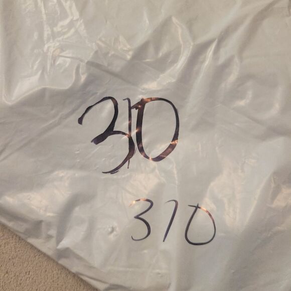 Oasis Gray Bermudas with Tailored Style and Front Pleat Size US 2 - Picture 9 of 9